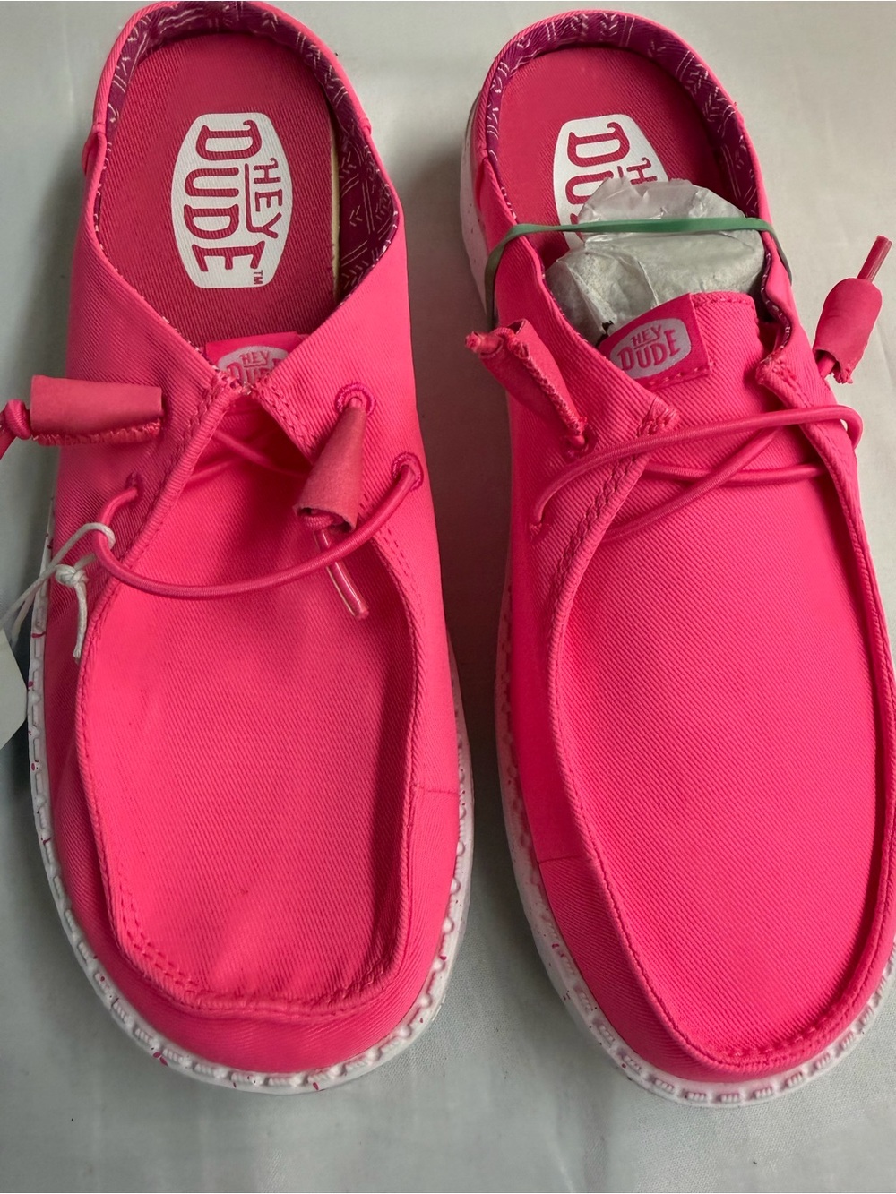 WEN Women's Moccasin Slip-On in Bright Pink